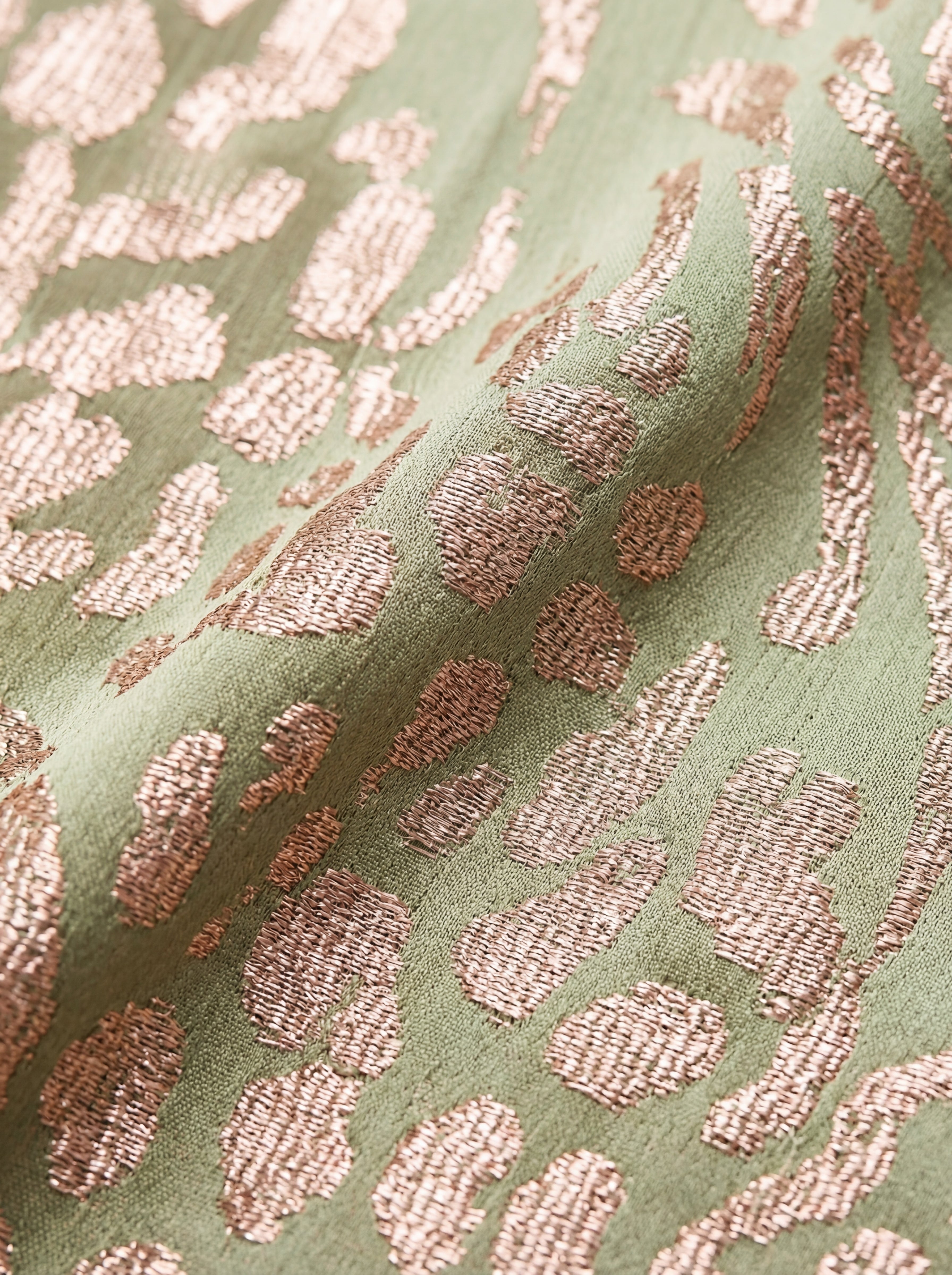 Giulia™ | Vestido elegante de tejido ligero y fluido