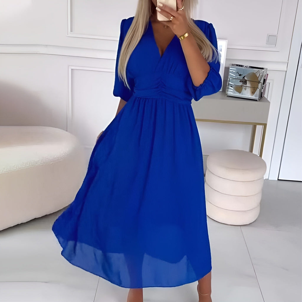 Aurora™ | Vestido Wikkel Elegante" can be translated into Spanish from Spain as:

"Aurora™ | Vestido Wikkel Elegante" (the title remains the same as it is already in Spanish). 

If you would like a slight variation or different wording, you could use:

"A
